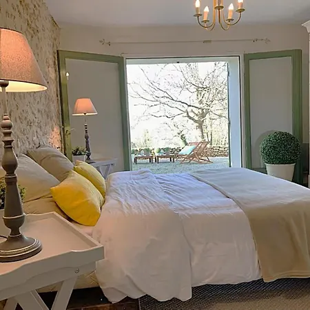 Villa Domaine De Monciaux 2 Piscines Tennis 40 Pers Bourrou